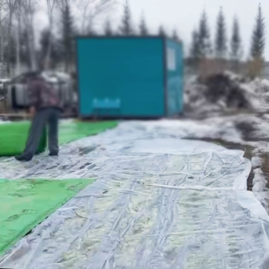 Аренда установки прогрева грунта и бетона Hot Black Hose 1000 (дизельная) в компании ГенПрокат