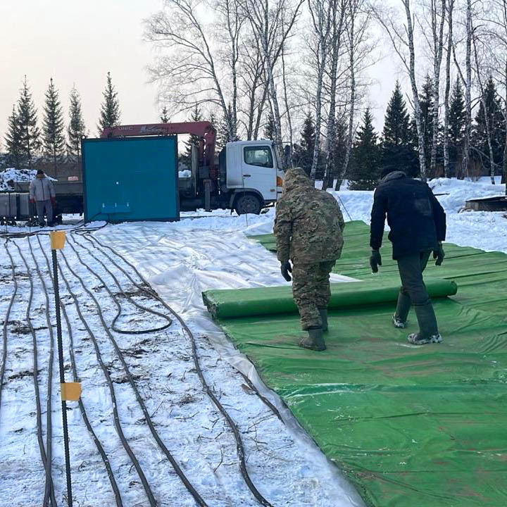 Аренда установки прогрева грунта и бетона Hot Black Hose 1000 (дизельная) в компании ГенПрокат