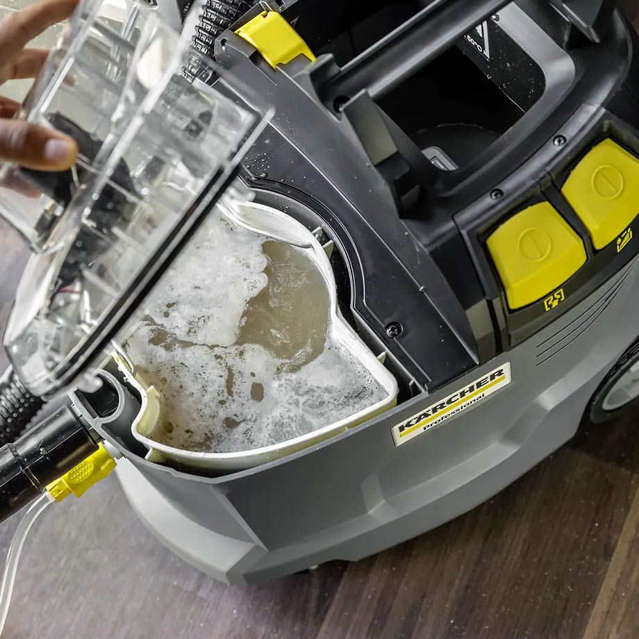 Аренда моющего пылесоса Karcher Puzzi 8/1 в компании ГенПрокат