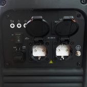 Аренда бензинового генератора инверторного REDVERG RD-IG2800H в компании ГенПрокат